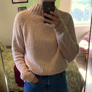 Super soft H&M mock turtleneck sweater